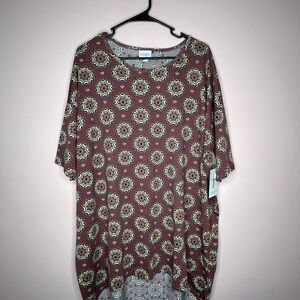 NWT Lularoe Irma Top